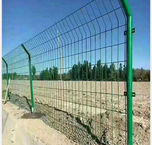 雙邊絲護欄